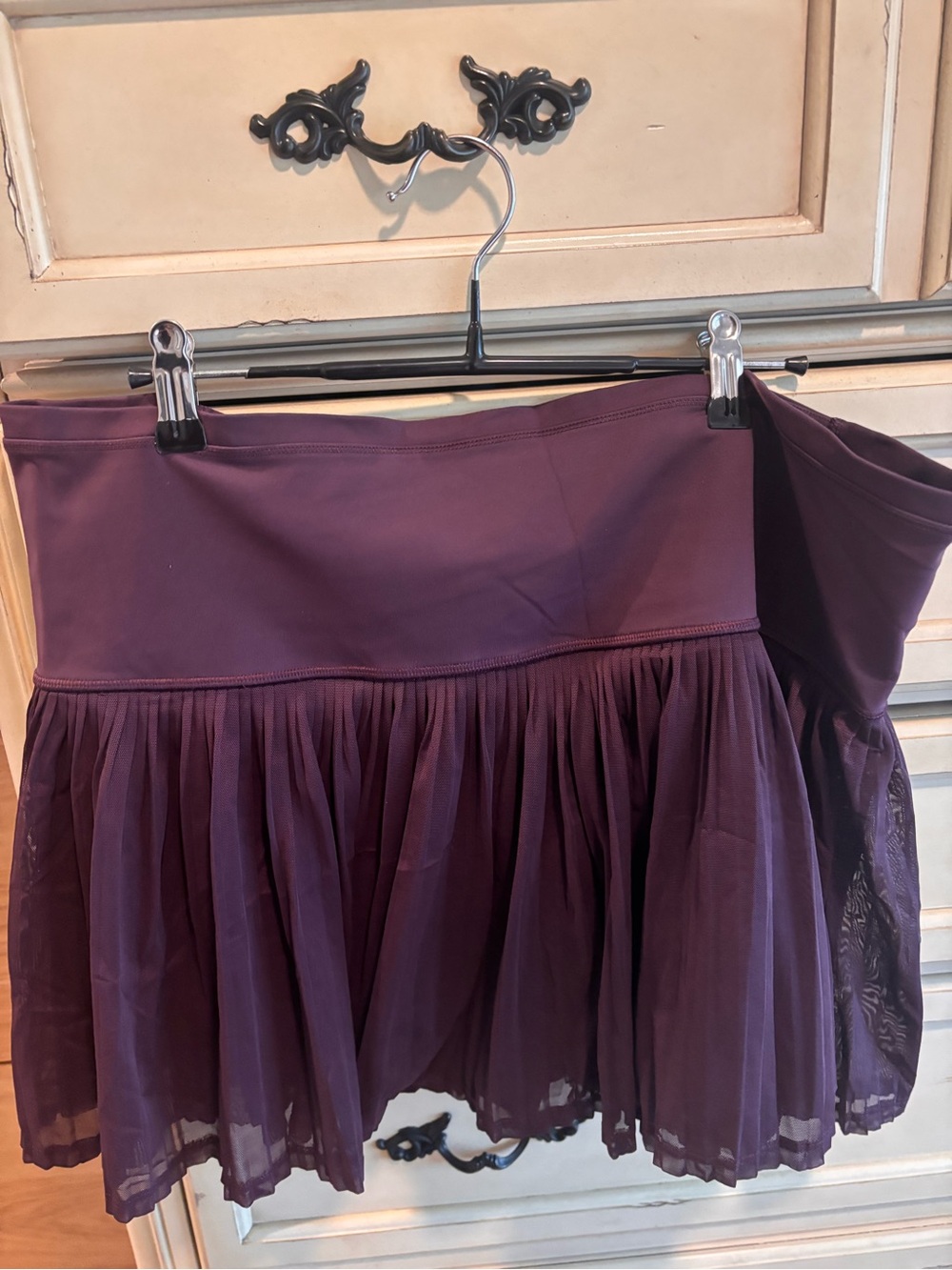 Athleta Women's Plum Chiffon Tiered Tennis Skirt XL